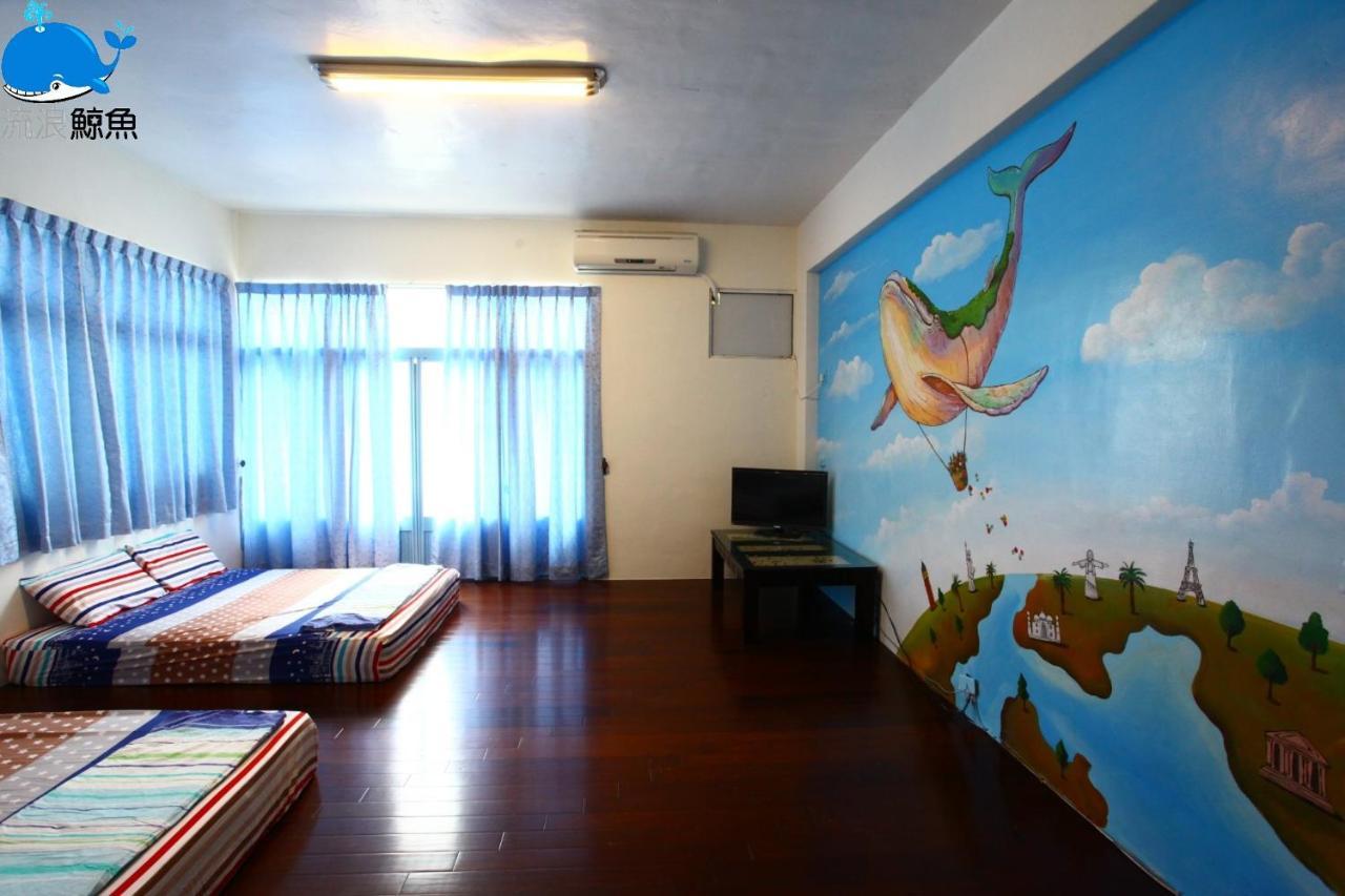 Penghu & Whale Hostel 馬公市 エクステリア 写真